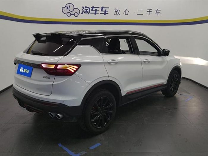 Geely Coolray 2021 1.4T DCT Diamond Edition, Январь 2021 г., пробег 17200 км. (Б/у) Передний — изображение 2