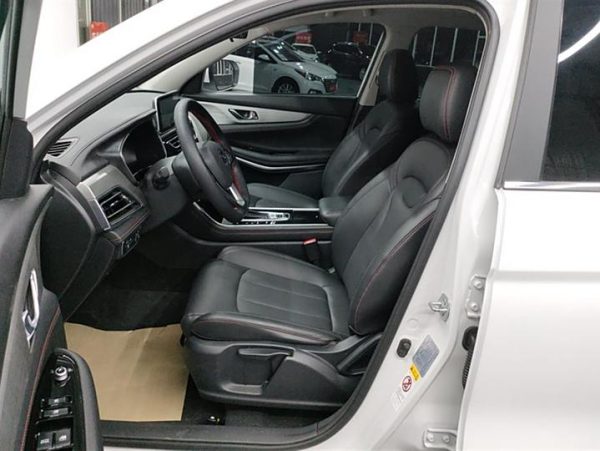 Changan CS75 2020 280T DCT Luxury National VI, Август 2020 г., пробег 10300 км. (Б/у) Передний — изображение 4
