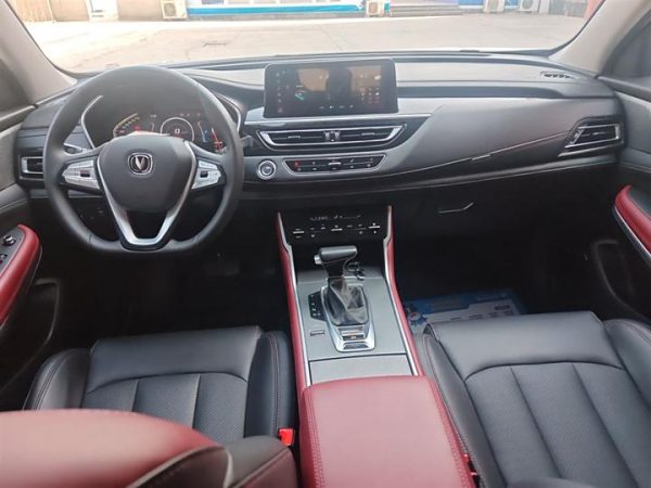 Changan CS75 2022 Blue Whale Edition 1.5T DCT Luxury Model, Декабрь 2021 г., пробег 33700 км. (Б/у) Передний — изображение 5