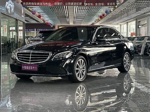 Mercedes-Benz C-Class 2021 C 200 L Fashion Edition, Апрель 2021 г., пробег 60000 км. (Б/у) Задний