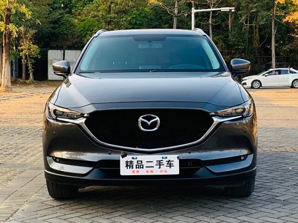 Mazda CX-5 2021 2.0L Automatic 2WD Premium Edition, Июль 2021 г., пробег 70000 км. (Б/у) Передний — изображение 2