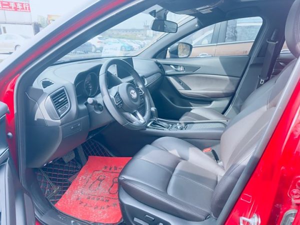 Mazda CX-4 2020 2.0L Automatic 2WD Blue Sky Premium Edition, Август 2020 г., пробег 48000 км. (Б/у) Передний — изображение 2