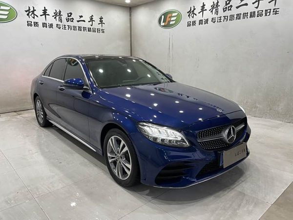 Mercedes-Benz C-Class 2021 C 200 L Fashion Sports Edition, Март 2021 г., пробег 25000 км. (Б/у) Задний — изображение 2
