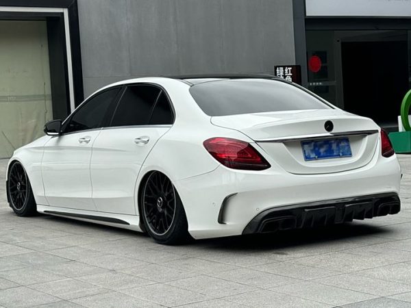 Mercedes-Benz C-Class 2021 C 260 L Sports Edition, Январь 2022 г., пробег 45000 км. (Б/у) Задний — изображение 2