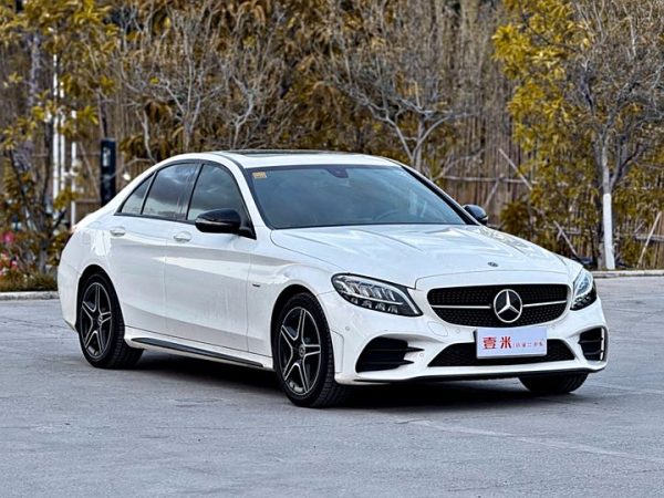 Mercedes-Benz C-Class 2021 C 260 Starry Collection Edition, Февраль 2021 г., пробег 74500 км. (Б/у) Задний — изображение 2