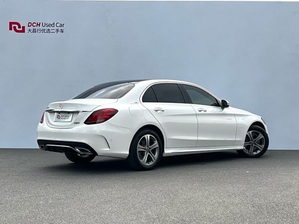 Mercedes-Benz C-Class 2021 C 260 L Sports Edition, Январь 2022 г., пробег 63000 км. (Б/у) Задний — изображение 3