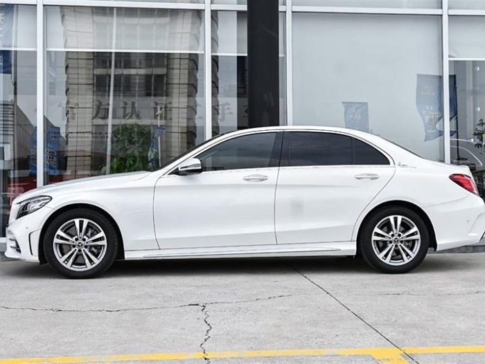 Mercedes-Benz C-Class 2021 C 200 L Fashion Sports Edition, Апрель 2021 г., пробег 27900 км. (Б/у) Задний — изображение 3