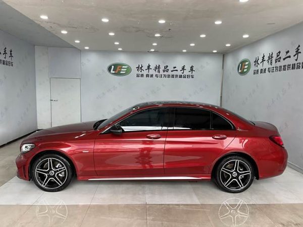 Mercedes-Benz C-Class 2021 C 260 L Sport Star Collection Edition, Октябрь 2020 г., пробег 43000 км. (Б/у) Задний — изображение 3