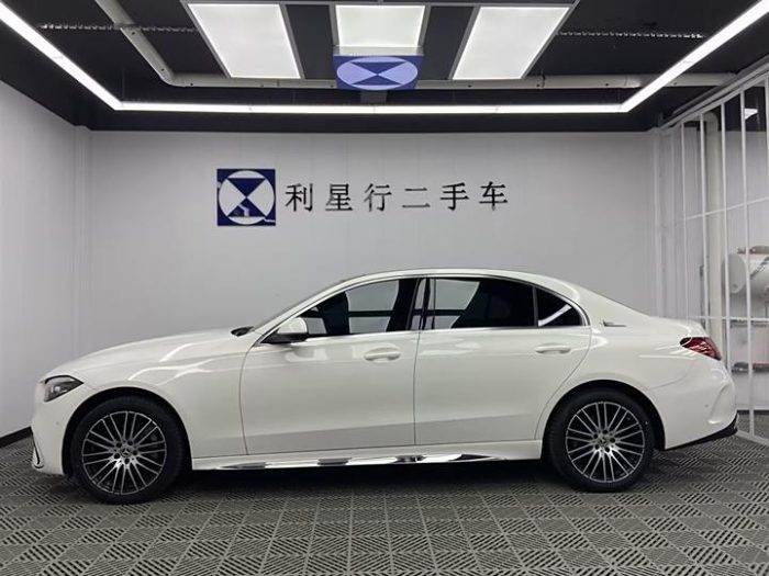 Mercedes-Benz C-Class 2022 C 260 L Sports Edition, Май 2022 г., пробег 42000 км. (Б/у) Задний — изображение 3