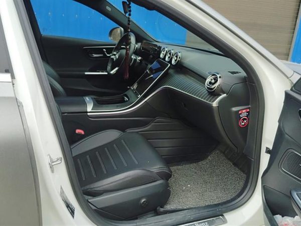 Mercedes-Benz C-Class 2022 Model C 260 L Sports Edition, Июнь 2022 г., пробег 48000 км. (Б/у) Задний — изображение 3