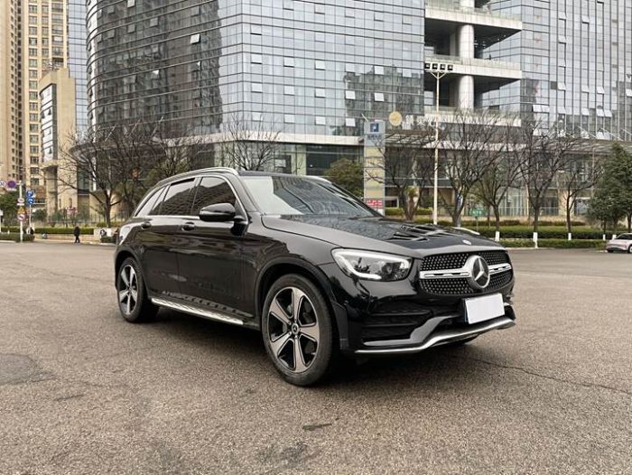 Mercedes-Benz GLC 2022 Model 3 GLC 300 L 4MATIC Luxury, Март 2023 г., пробег 35000 км. (Б/у) Полный — изображение 3