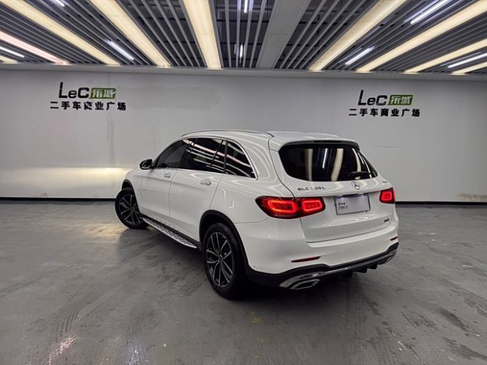 Mercedes-Benz GLC 2022 GLC 300 L 4MATIC Dynamic Edition, Март 2022 г., пробег 50000 км. (Б/у) Полный — изображение 3