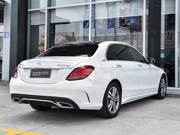 Mercedes-Benz C-Class 2021 C 200 L Fashion Sports Edition, Апрель 2021 г., пробег 27900 км. (Б/у) Задний — изображение 4