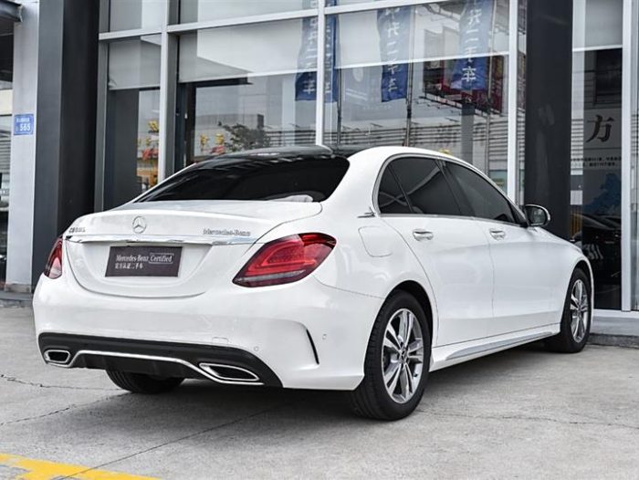 Mercedes-Benz C-Class 2021 C 200 L Fashion Sports Edition, Апрель 2021 г., пробег 27900 км. (Б/у) Задний — изображение 4