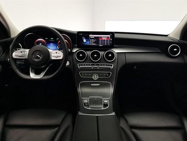 Mercedes-Benz C-Class 2021 C 260 L Sport Star Collection Edition, Октябрь 2020 г., пробег 39700 км. (Б/у) Задний — изображение 4