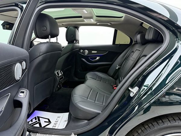 Mercedes-Benz C-Class 2021 C 260 L Sport Star Collection Edition, Ноябрь 2020 г., пробег 63000 км. (Б/у) Задний — изображение 4