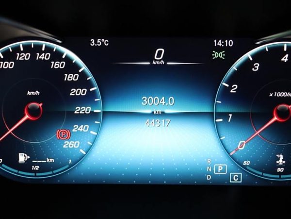 Mercedes-Benz GLC 2022 GLC 260 L 4MATIC Luxury Edition, Апрель 2022 г., пробег 44000 км. (Б/у) Полный — изображение 4