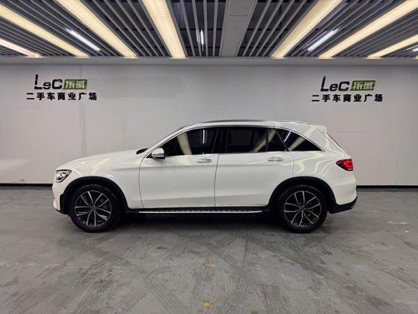 Mercedes-Benz GLC 2022 GLC 300 L 4MATIC Dynamic Edition, Март 2022 г., пробег 50000 км. (Б/у) Полный — изображение 4