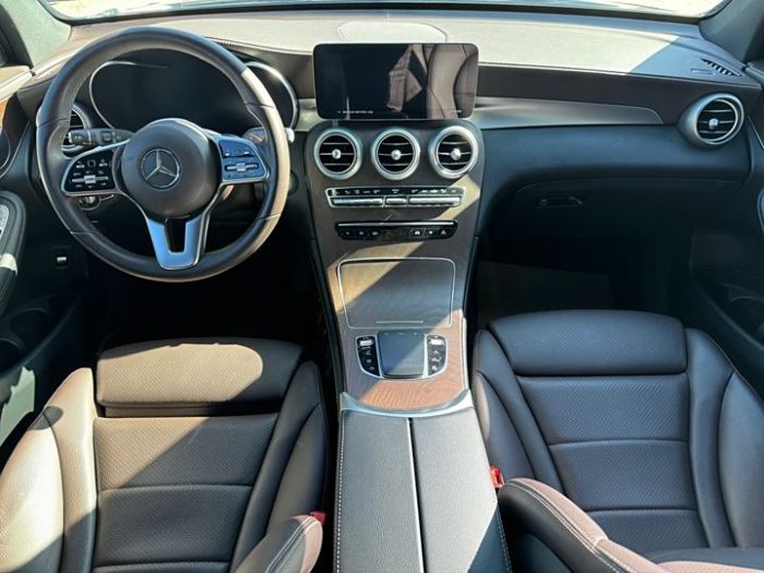Mercedes-Benz GLC 2022 GLC 300 L 4MATIC Dynamic Edition, Январь 2022 г., пробег 39000 км. (Б/у) Полный — изображение 4