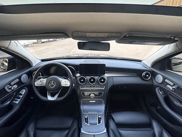 Mercedes-Benz C-Class 2021 C 260 L Sport Star Collection Edition, Апрель 2021 г., пробег 60800 км. (Б/у) Задний — изображение 5