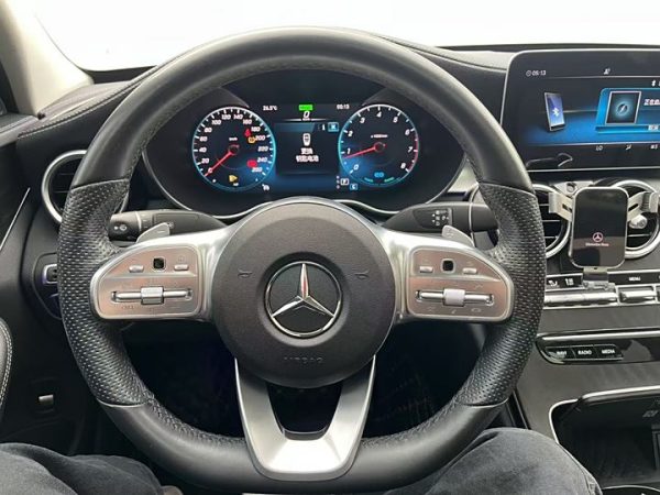 Mercedes-Benz C-Class 2021 C 260 L Sports Edition, Январь 2022 г., пробег 63000 км. (Б/у) Задний — изображение 5