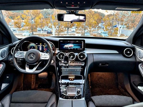 Mercedes-Benz C-Class 2021 C 260 Starry Collection Edition, Февраль 2021 г., пробег 74500 км. (Б/у) Задний — изображение 5