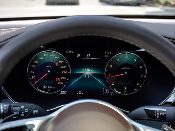 Mercedes-Benz GLC 2022 Model 3 GLC 300 L 4MATIC Luxury, Январь 2023 г., пробег 9000 км. (Б/у) Полный — изображение 5