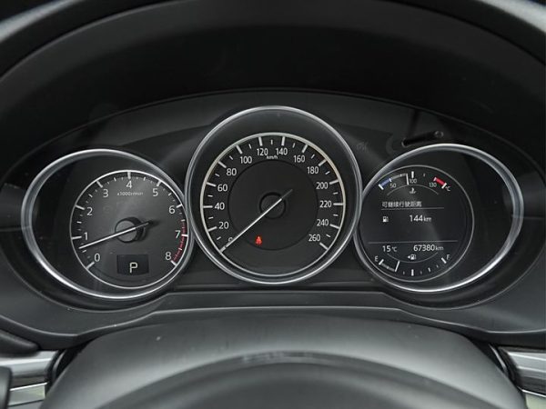 Mazda CX-5 2021 2.0L Automatic 2WD Premium Edition, Май 2021 г., пробег 67000 км. (Б/у) Передний — изображение 6
