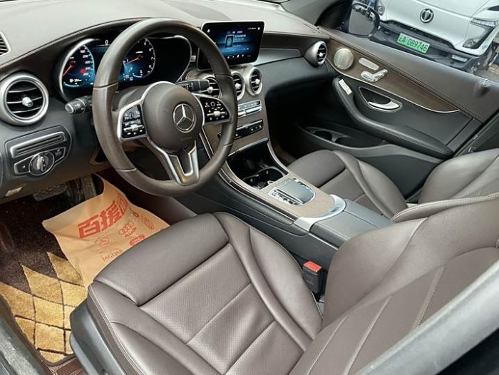 Mercedes-Benz GLC 2022 Model 3 GLC 300 L 4MATIC Luxury, Март 2023 г., пробег 35000 км. (Б/у) Полный — изображение 6