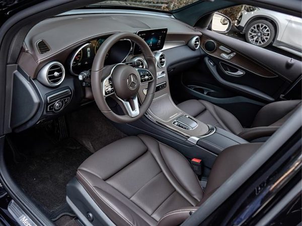 Mercedes-Benz GLC 2022 Model 3 GLC 300 L 4MATIC Luxury, Январь 2023 г., пробег 9000 км. (Б/у) Полный — изображение 6