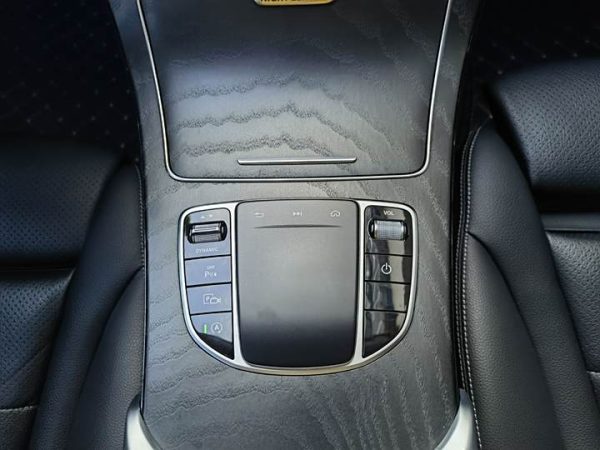 Mercedes-Benz C-Class 2021 C 260 L Sport Star Collection Edition, Апрель 2021 г., пробег 60800 км. (Б/у) Задний — изображение 8