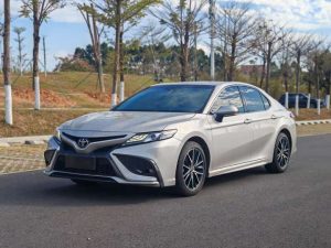 Camry 2022 2.0S Cavalier Edition, Июль 2022 г., пробег 50000 км. (Б/у) Передний