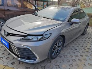Camry 2021 2.5Q Flagship Edition, Июнь 2021 г., пробег 44900 км. (Б/у) Передний