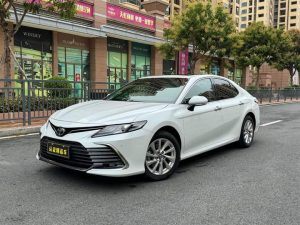 Camry 2022 2.0GVP Leading Edition, Декабрь 2022 г., пробег 27000 км. (Б/у) Передний
