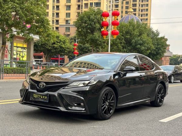 Camry 2022 2.5S Cavalier Edition, Август 2022 г., пробег 32000 км. (Б/у) Передний