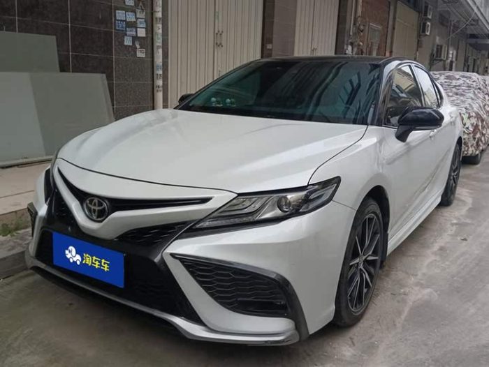 Camry 2021 2.5S Fengshang Edition, Январь 2022 г., пробег 31600 км. (Б/у) Передний