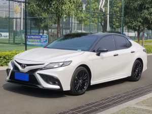 Camry 2022 2.5S Cavalier Edition, Апрель 2023 г., пробег 27000 км. (Б/у) Передний