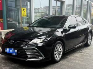 Camry 2023 2.0G Luxury Edition, Апрель 2023 г., пробег 30000 км. (Б/у) Передний