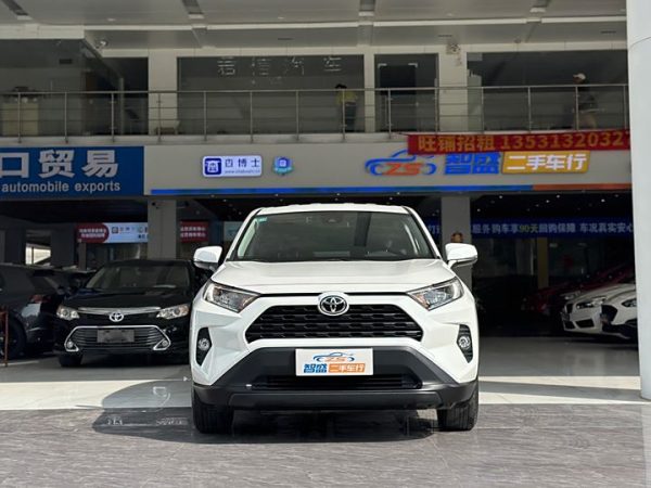 RAV4 Rongfang 2022 2.0L CVT 2WD Urban Edition, Сентябрь 2022 г., пробег 37000 км. (Б/у) Передний