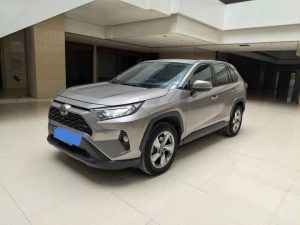 RAV4 Rongfang 2022 2.0L CVT 2WD Fashion Plus Edition, Август 2022 г., пробег 20000 км. (Б/у) Передний