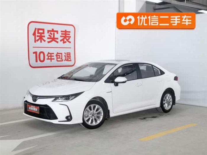 Corolla 2021 Hybrid 1.8L E-CVT Elite Edition, Октябрь 2021 г., пробег 38000 км. (Б/у) Передний