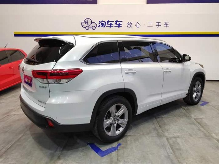 Highlander 2021 2.0T 4WD Premium Edition 7 Seaters, Январь 2021 г., пробег 57100 км. (Б/у) Полный — изображение 2