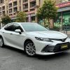 Camry 2022 2.0GVP Leading Edition, Декабрь 2022 г., пробег 27000 км. (Б/у) Передний — изображение 2