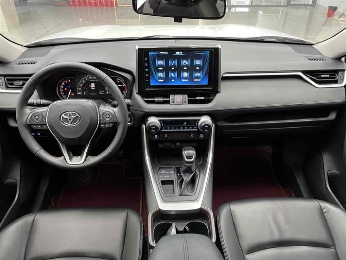 RAV4 Rongfang 2020 2.0L CVT 2WD Fashion PLUS Edition, Январь 2021 г., пробег 23000 км. (Б/у) Передний — изображение 2
