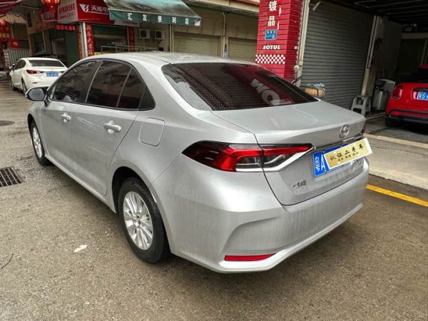 Corolla 2019 1.2T S-CVT GL-i Luxury Edition, Июль 2020 г., пробег 70000 км. (Б/у) Передний — изображение 2