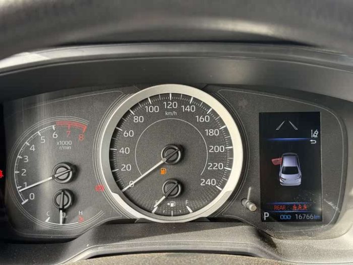 Corolla 2021 1.2T S-CVT Elite PLUS Edition, Ноябрь 2021 г., пробег 16000 км. (Б/у) Передний — изображение 2