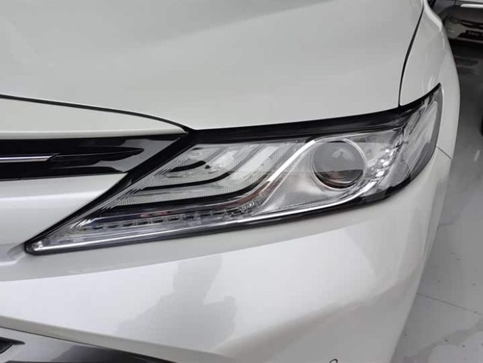 Camry 2021 2.0G Luxury Edition, Июнь 2021 г., пробег 31700 км. (Б/у) Передний — изображение 3