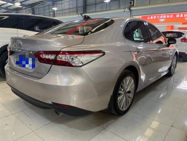 Camry 2019 facelift 2.5G luxury version, Декабрь 2020 г., пробег 79000 км. (Б/у) Передний — изображение 3
