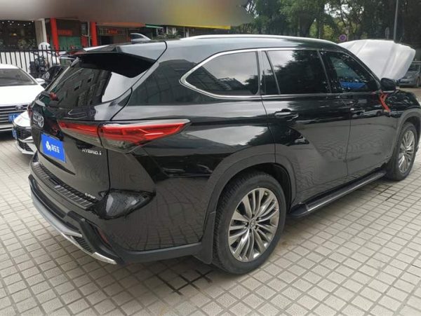 Highlander 2022 Dual Engine 2.5L 4WD Premium Edition 7 Seaters,Сентябрь 2021 г., пробег 45600 км. (Б/у) Полный — изображение 3