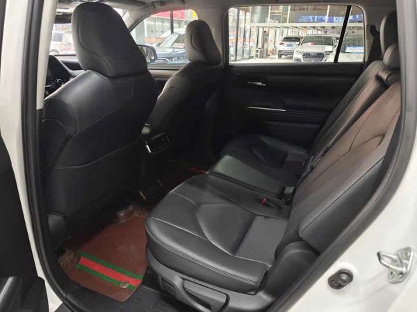 Highlander 2022 380T 4WD Supreme Edition 7 Seaters, Январь 2023 г., пробег 33000 км. (Б/у) Полный — изображение 3